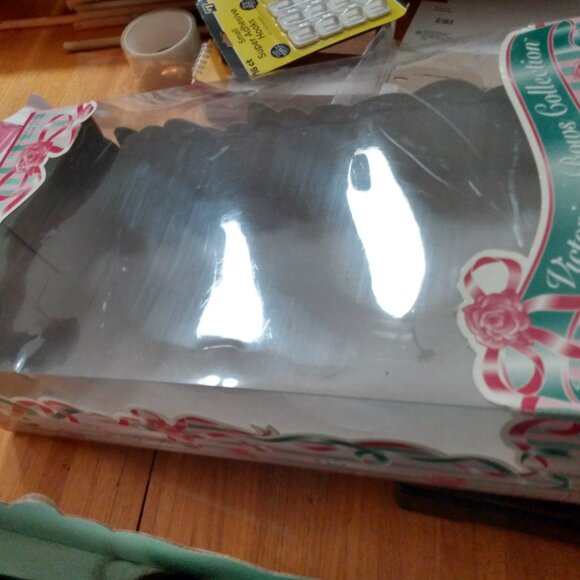 Vintage Brass Key Winter Christmas Holiday Porcelain Doll 16" - Picture 5 of 7